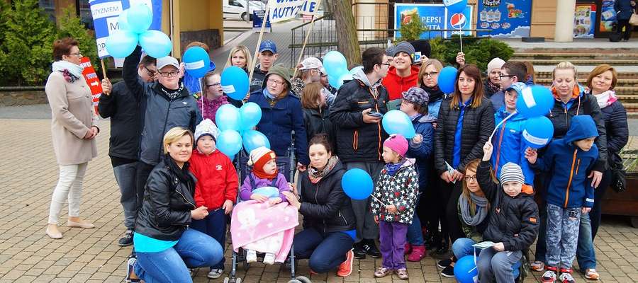 Światowy Dzień Świadomości Autyzmu w Mikołajkach 
