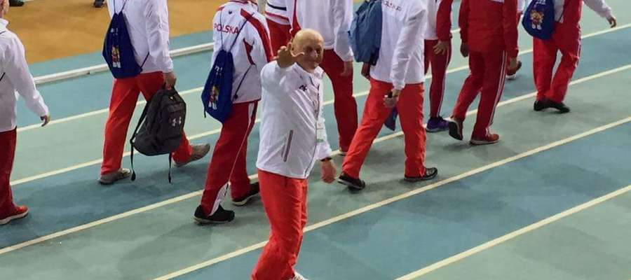 70-letni Jerzy Jabłoński z halowych mistrzostw świata weteranów w koreańskim Daegu przywiózł do Olsztyna trzy medale, w tym jeden złoty