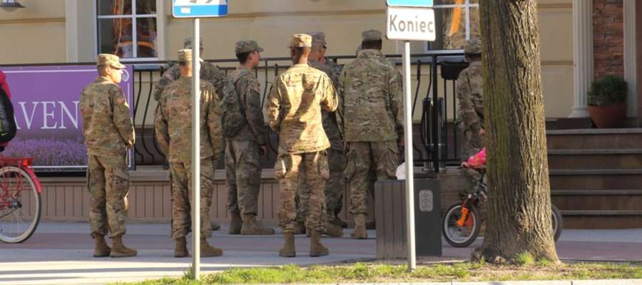 Żołnierze z Batalionu NATO na przepustce w Giżycku