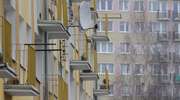Brutalny napad w Olsztynie. Do mieszkania wszedł przez balkon i zaatakował sąsiada nożem