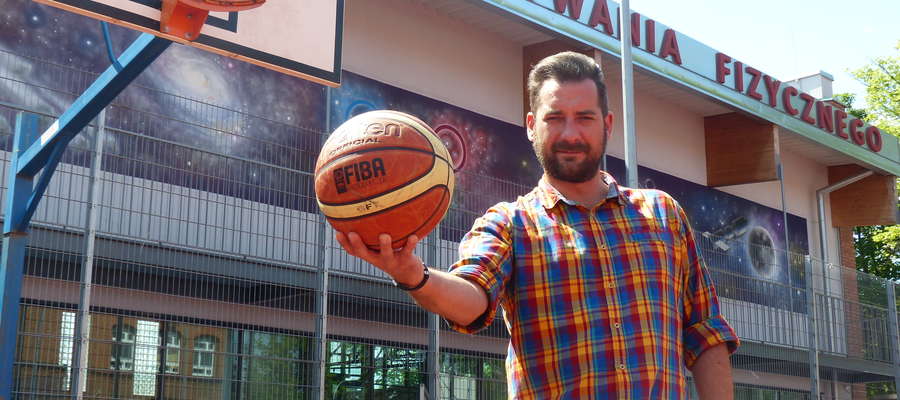 — W Broken Ball koszykówka ma być najważniejsza — mówi Tomasz Woźniak, który na tegoroczny turniej zaprasza do gimnazjum nr 1 w Iławie
