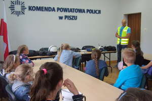 Dzieci odwiedziły policyjnego „czarodzieja”