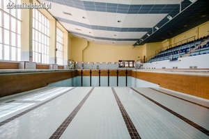 Po 21 miesiącach basen przy Robotniczej ponownie otwarty. Znamy termin