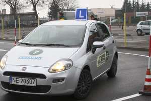 Egzamin na prawo jazdy w Elblągu na nowych samochodach