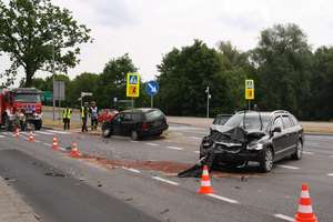 Wypadek na skrzyżowaniu Grajewskiej z Kolejową. 68-letni kierowca w szpitalu