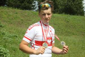 Maciej Ciżowski podwójnym kolarskim mistrzem Polski! Kolejne medale do kolekcji