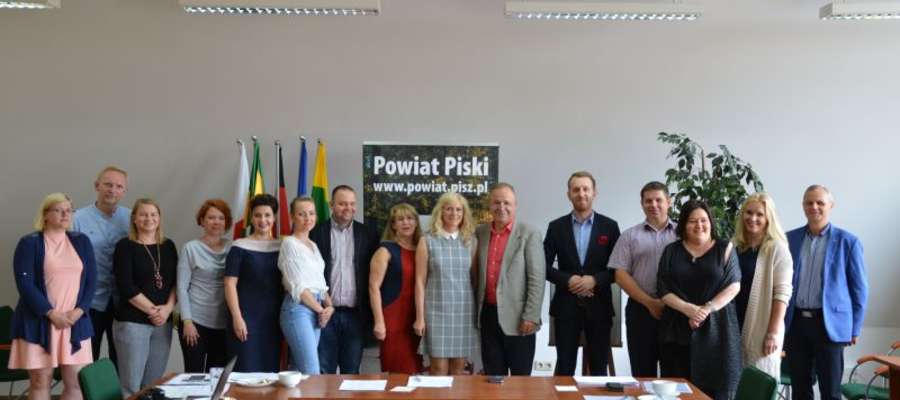 W środę (5 lipca) w Starostwie Powiatowym w Piszu odbyło się pierwsze posiedzenie powiatowego Zespołu do Spraw Ekonomii Społecznej