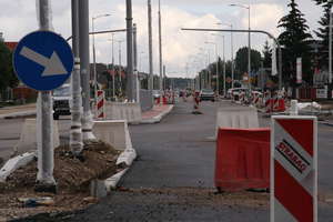 Kolejny etap prac na ulicy Suwalskiej - drogowcy ruszają z układaniem ostatniej warstwy asfaltu
