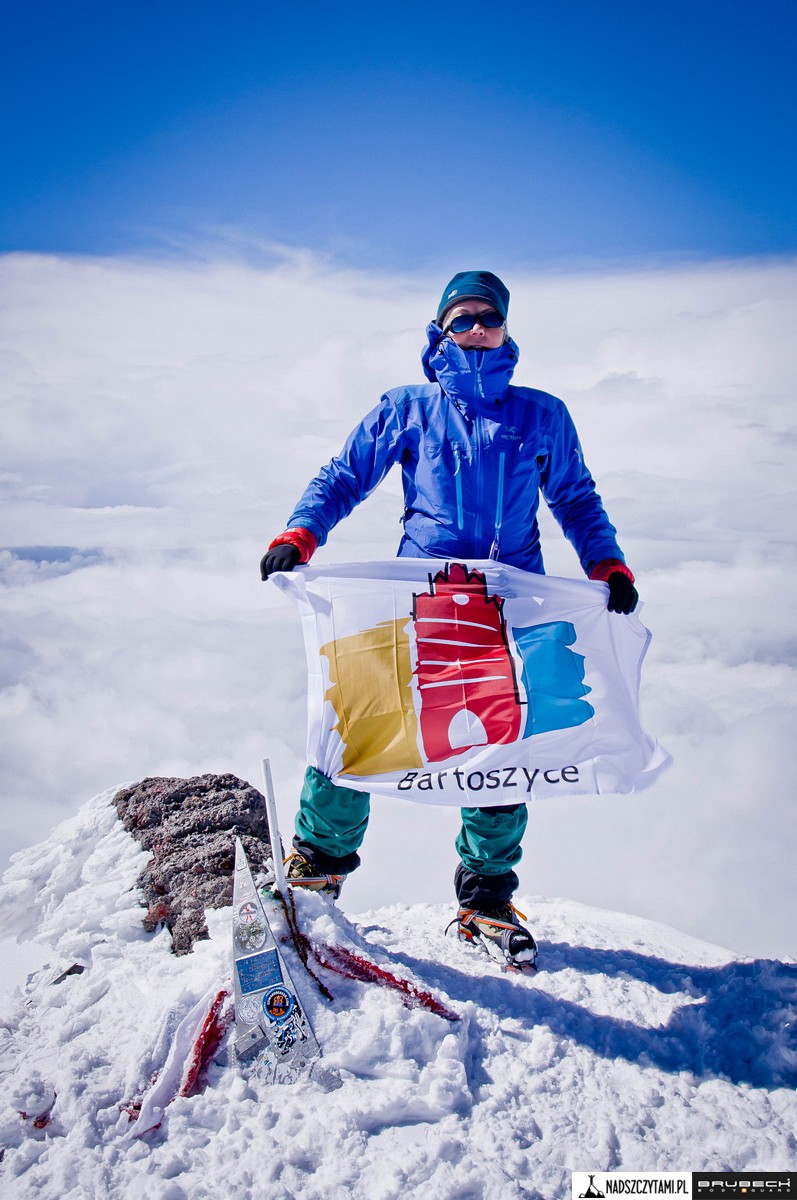 Beata Kuprewicz na Elbrusie.