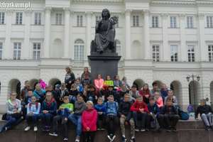 Uczniowie z Dłutowa zwiedzali Warszawę [zdjęcia]