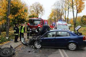 Wypadek przy ul. ZHP. Ranny kierowca trafił do szpitala 