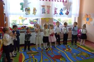 Pasowanie na przedszkolaka w szkole w Zajączkowie 