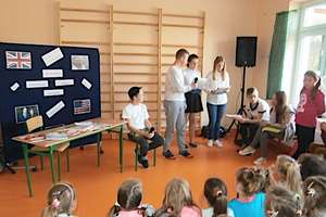 Europejski Dzień Języków Obcych w szkole w Zwiniarzu 