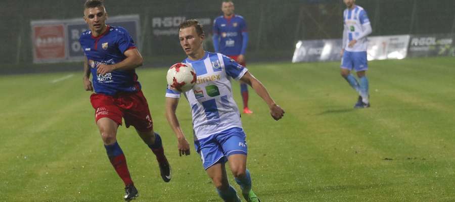 Po raz pierwszy od ponad dwóch miesięcy i przegranego meczu w Chojnicach (0:3), Tomasz Zając powrócił do wyjściowego składu Stomilu 