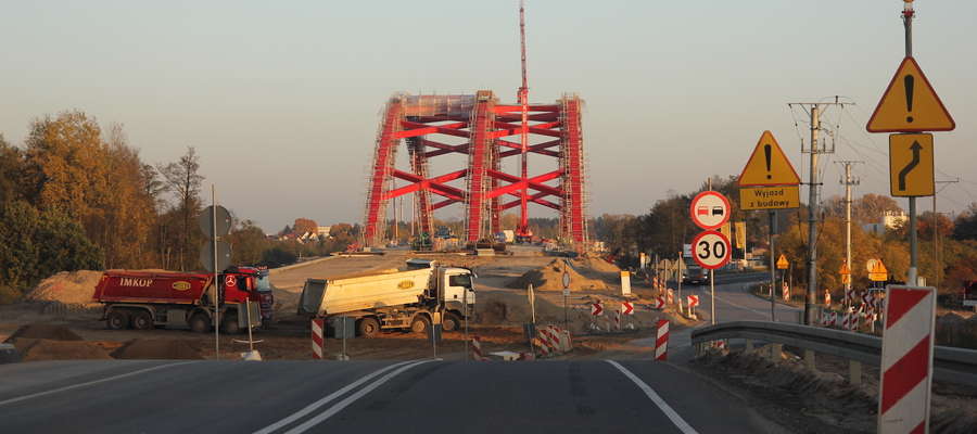 Budowa wiaduktu nad Szelągiem dobiega końca. Tędy będzie przebiegać obwodnica Ostródy w ciągu S7 