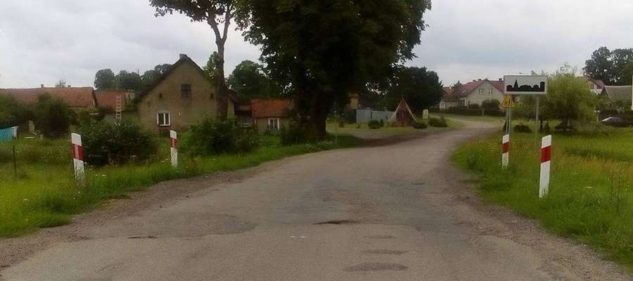 Droga w Bartoszkach przez długi czas była drogą objazdową