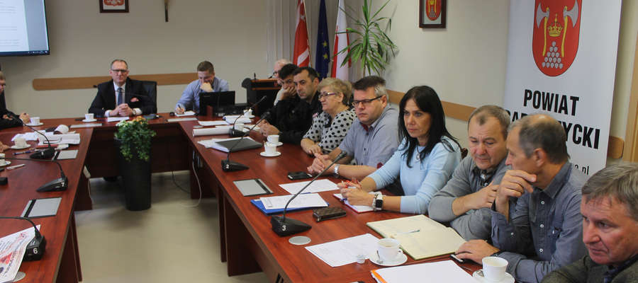 31 października w starostwie w Bartoszycach spotkał się powiatowy sztab kryzysowy. Rozmawiano o sytuacji powodziowej.