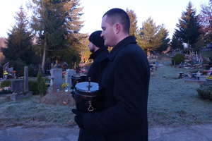 Pogrzeb dzieci utraconych na cmentarzu Dębica