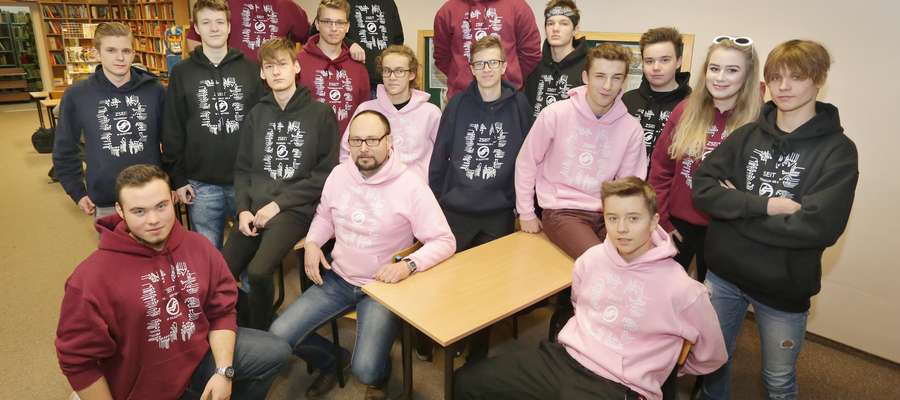 Nowe Mundurki

Olsztyn-nowe mundurki dla uczniów w Elektroniku na Bałtyckiej