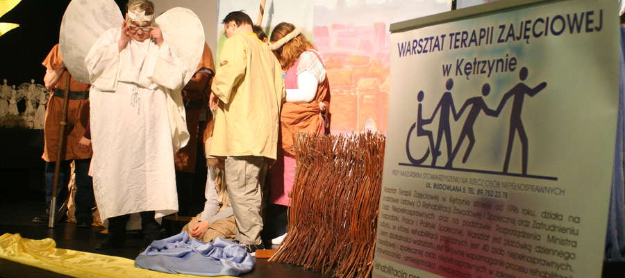 Uczestnicy WTZ Kętrzyn tradycyjnie przygotowali widowisko teatralne