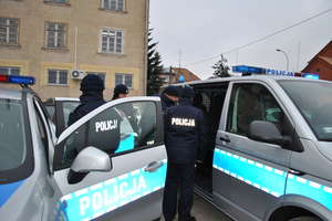 Dwa nowe oznakowane radiowozy zasiliły bartoszycką policję