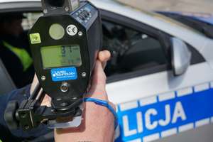 Policjanci ruszyli w pogoń za nietrzeźwym kierowcą