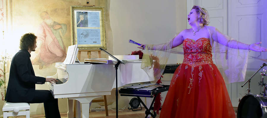 Podczas koncertu wystąpiła sopranistka Ewa Alchimowicz-Wójcik 