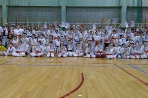 Karatecy z akademii w Prostkach walczyli w Białymstoku