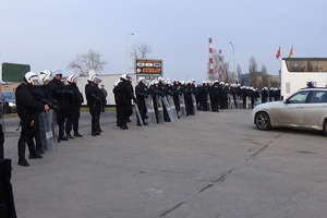 Byli przygotowani na każdy wariant. Ponad 360 funkcjonariuszy przed meczem na olsztyńskim stadionie