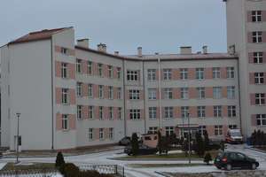 Potrzebna zrzutka na modernizację starej bryły szpitala w Olecku