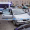 Zagadkowa śmierć przed supermarketem w Olsztynie. 34-latek znaleziony w aucie zmarł mimo reanimacji