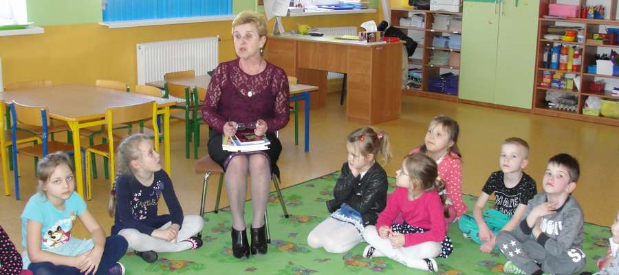 Opowiadania i wierszyki przedszkolakom czytała Elżbieta Karlsson