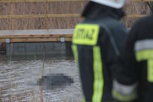 Tragedia w gminie Jeziorany. Z wody wydobyto ciało 40-letniego mężczyzny