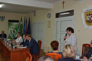 O bezrobociu na sesji Rady Powiatu w Olecku
