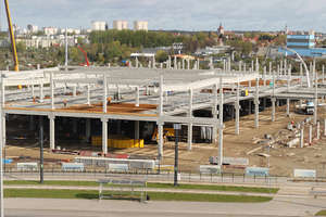 Nowy market w Olsztynie rośnie w oczach. Zobacz zdjęcia z placu budowy