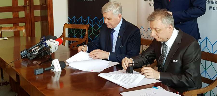 Podpisanie umowy na dofinansowanie nowego wydziału prawa i administracji UWM 