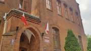 Fałszywy „zwrot”, kasa w kieszeni i zarzut kradzieży