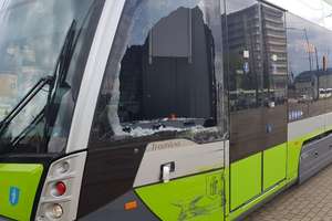 Autobus zderzył się z tramwajem w Olsztynie 