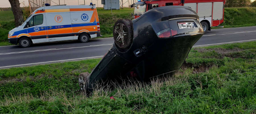 We wtorek 1 maja kilka minut po 20:00 kobieta kierująca audi na trasie Iława - Susz wywróciła pojazd na dach