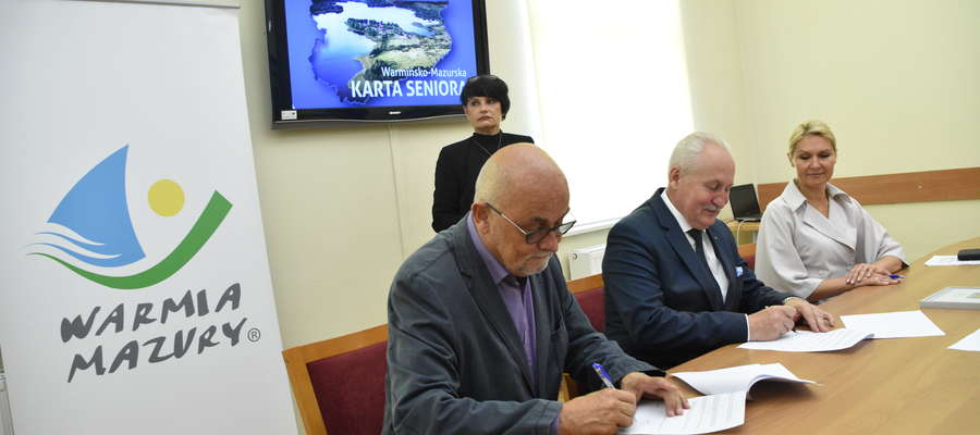 Warmińsko-Mazurska Karta Seniora podpisanie umowy