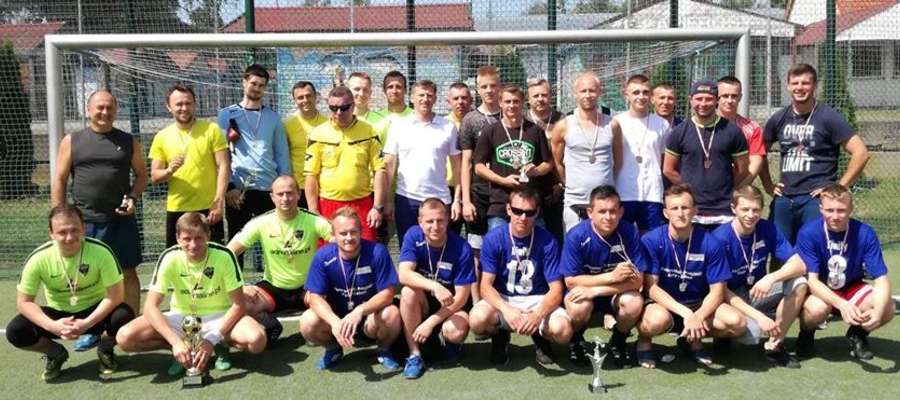 Fot. — W niedzielę 10 czerwca na boisku "Orlik" przy Szkole Podstawowej nr 3 w Lidzbarku Warmińskim odbył się Turniej Piłki Nożnej o Puchar Burmistrza Lidzbarka Warmińskiego