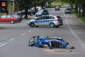 Potrącenie motorowerzysty w centrum Olecka