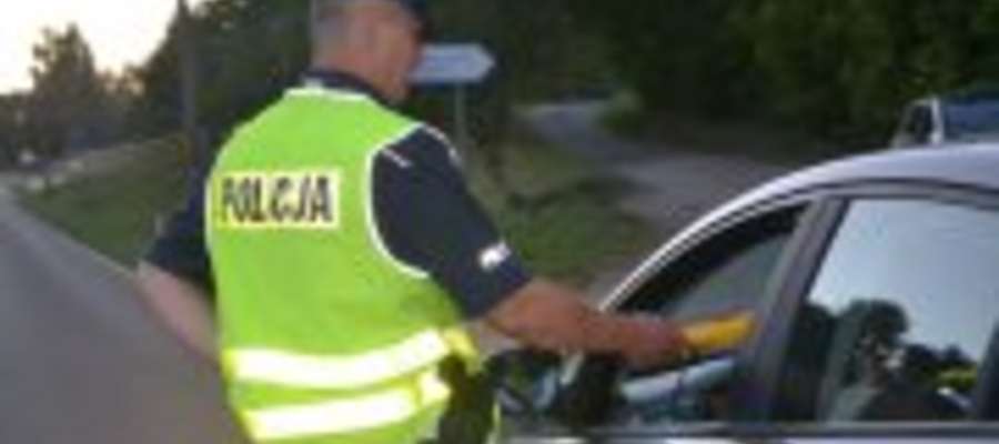 Policja apeluje do wszystkich użytkowników dróg o rozsądek i odpowiedzialne zachowanie na drodze