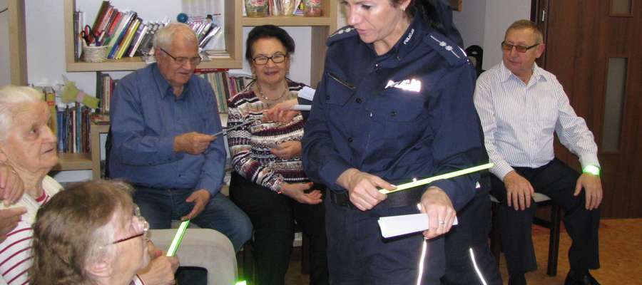 Działdowska policja bardzo często prowadzi akcje propagujące bezpieczeństwo seniorów