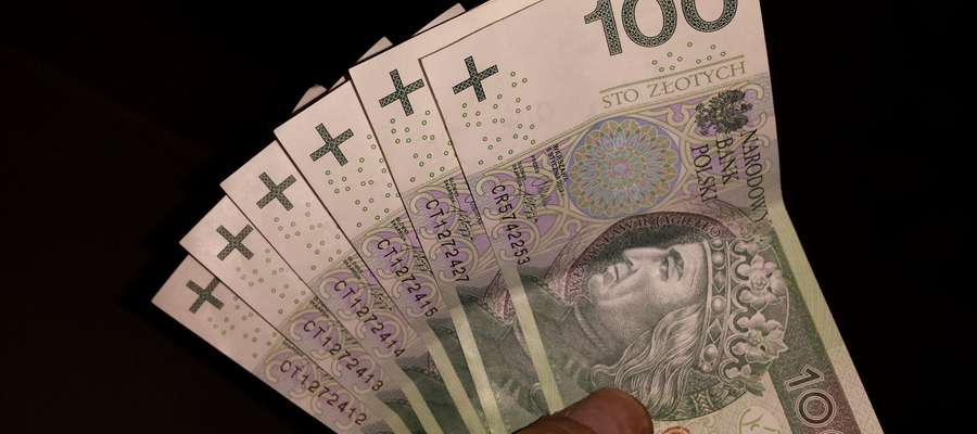 Pieniądze znaleziono w bankomacie przy ul.Płk Dąbka