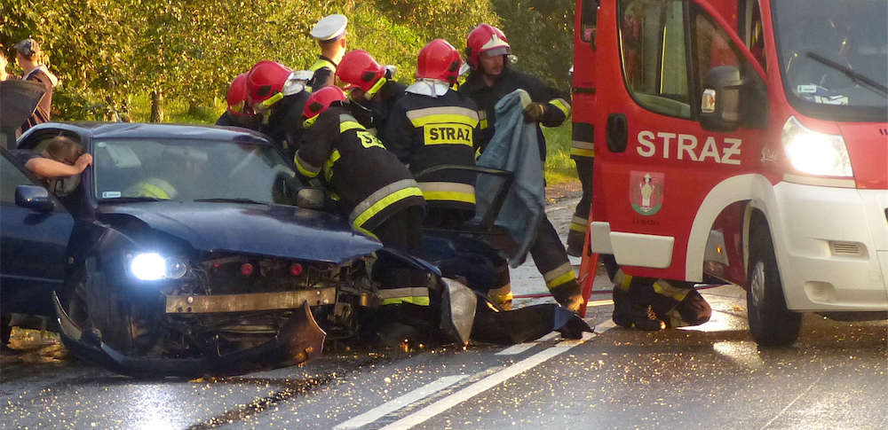 Poważny Wypadek Na Krajowej "15" W Lubawie. Lexus Wypadł Z Drogi - Lubawa