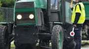 Szczytno: Wesoły traktorzysta w niewesołej sytuacji
