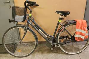 W przydrożnym rowie w Raczkach Elbląskich znaleziono rower