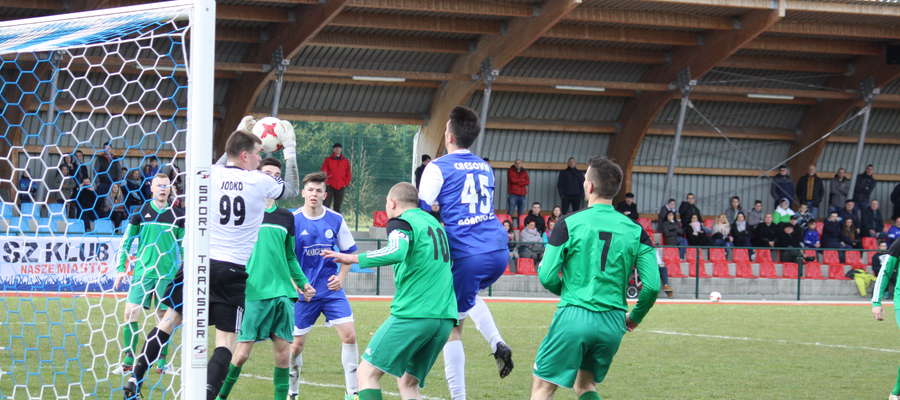 Derbowy mecz piłkarskiej klasy okręgowej Cresovia Górowo Iławeckie — Victoria Bartoszyce