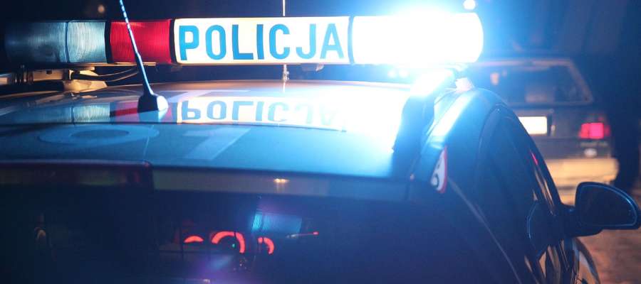 Około godz. 20:00 policjanci zatrzymali do kontroli kierującego pojazdem marki Volvo